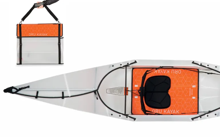 origami folding boat