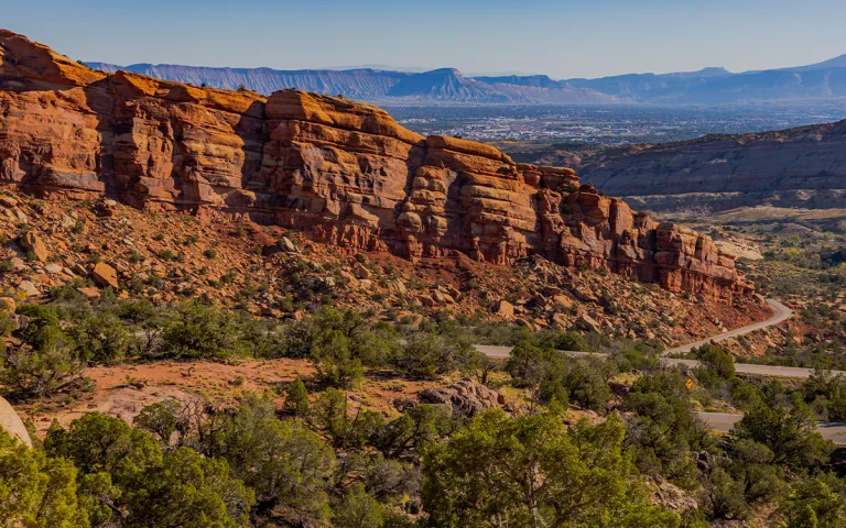 The view over Colorado red rocks.
