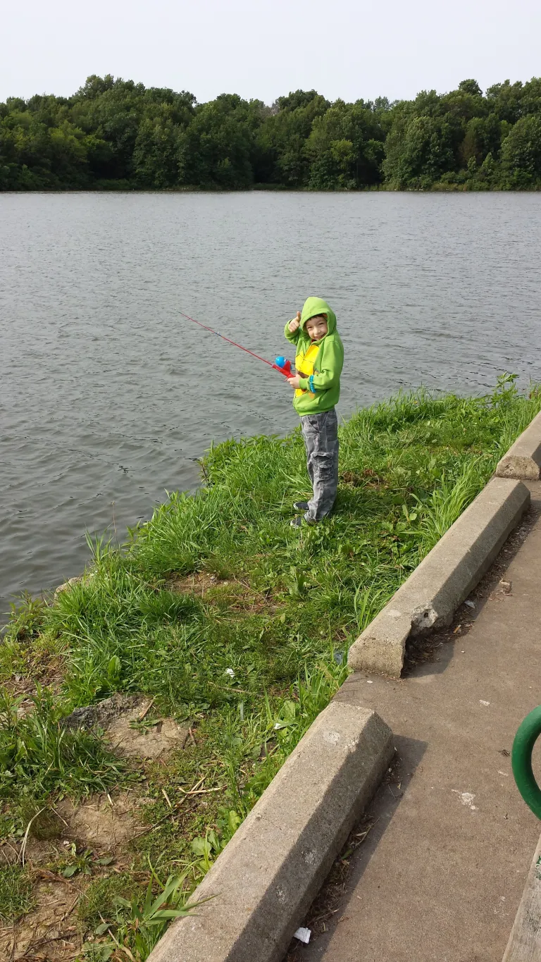 kid fishing