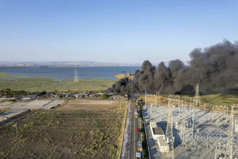 Smoke plume
