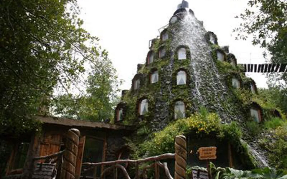 Huilo Huilo Montana Magica Lodge