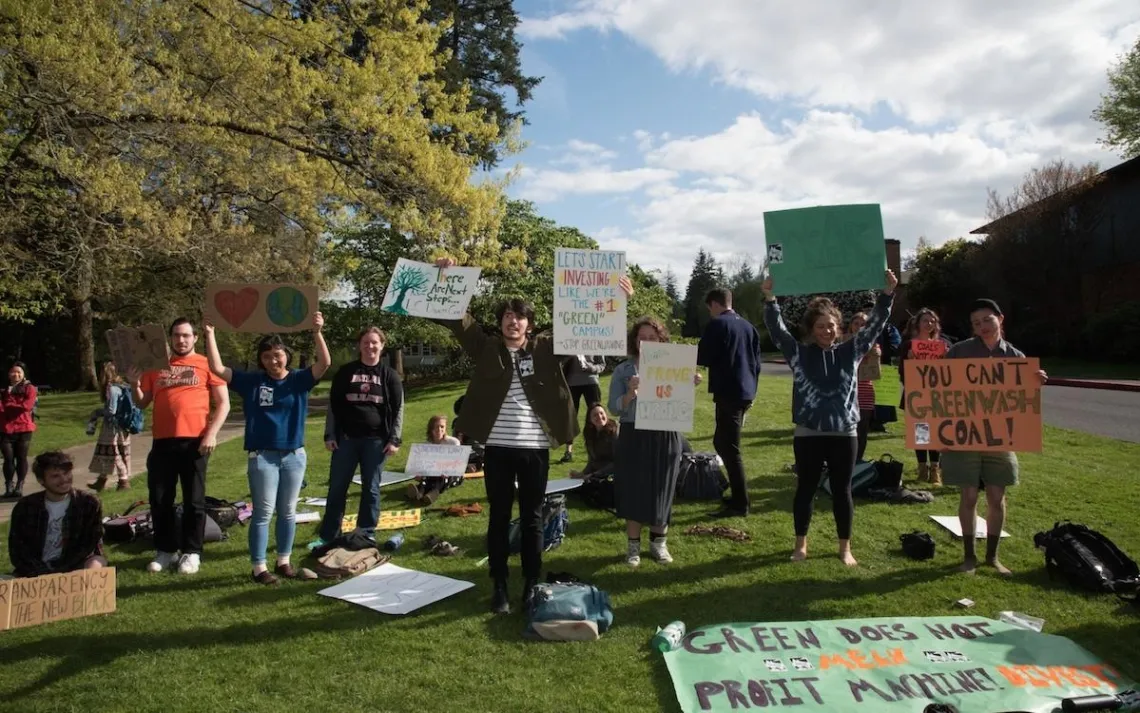Lewis & Clark College