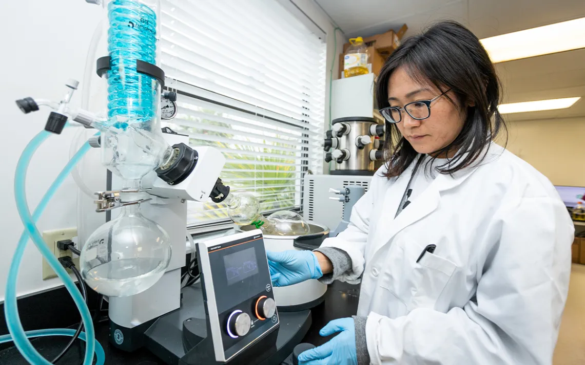 Yu Wang in the lab
