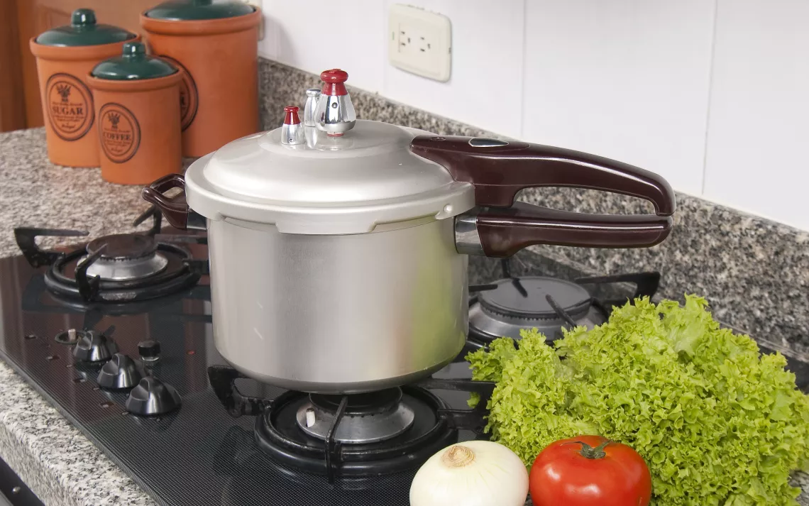 pressure cooker