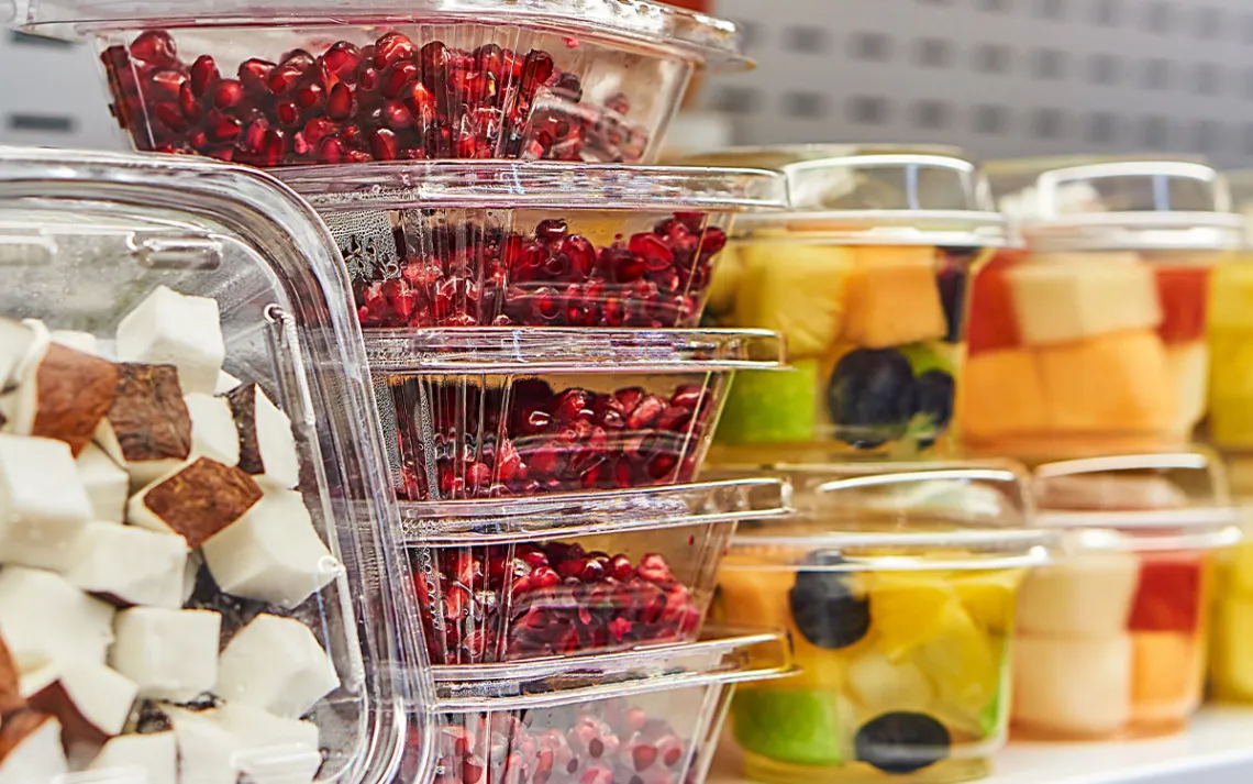 Cut fruit in plastic