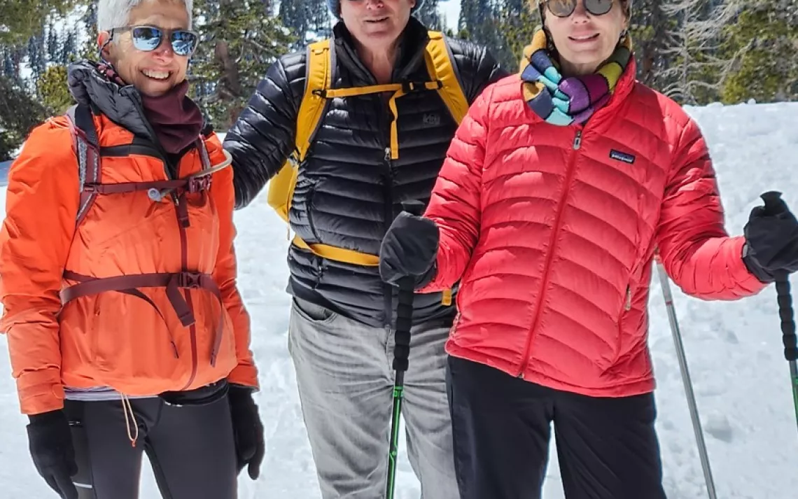 Reno ICO Volunteer and Family Snowshoe Trip to Chickadee Ridge ...