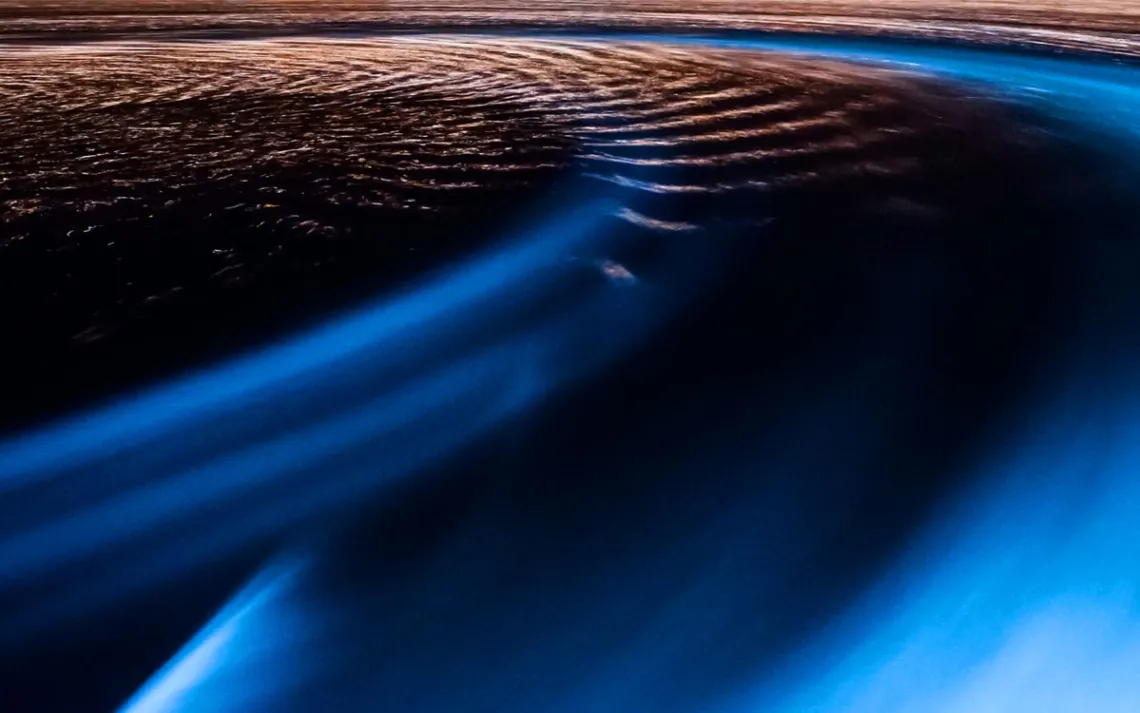 Glowing waters at glistening lagoon