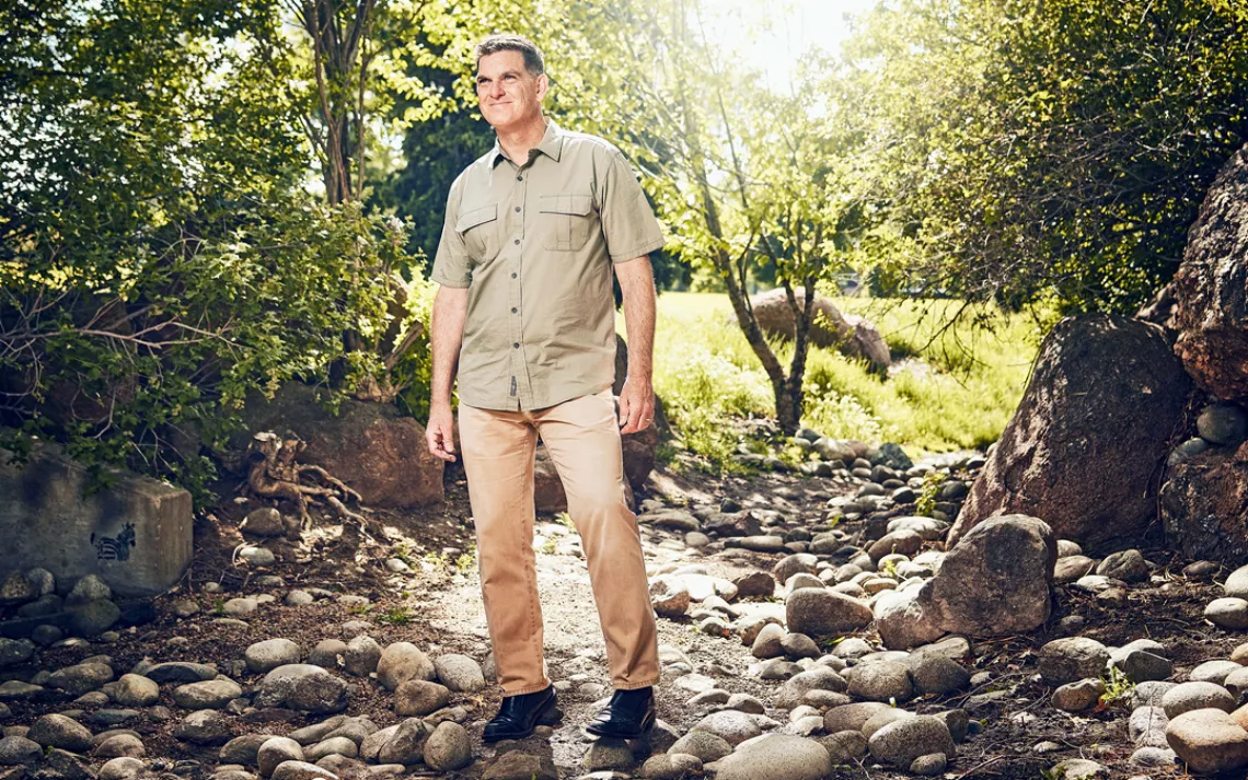 Paleontologist Scott Sampson (from the TV show Dinosaur Train) wants kids to go outside. 