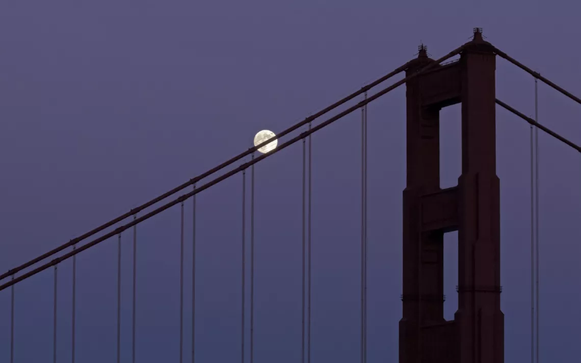 Golden Gate Bridge at lights out