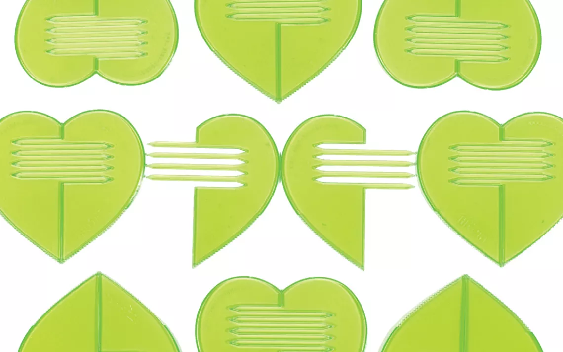 Part fork, part spoon, part knife, the HEART PARTS Cutlery Kit was created as a response to the 100 billion plastic utensils that were thrown away last year.