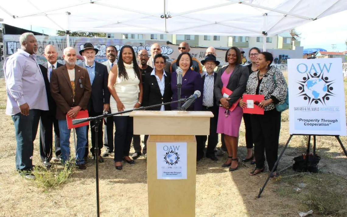 Oakland and the World Founders