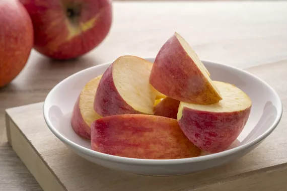 sliced apples