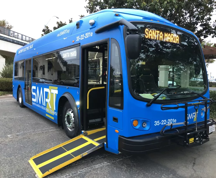 Electric bus