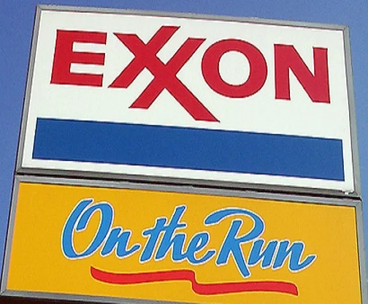 Main image: Original photo Gas Price – July 18, 2005 by Philip Shoffner under license CC BY 2.0 adapted by Justin Mikulka, CC BY 2.0 