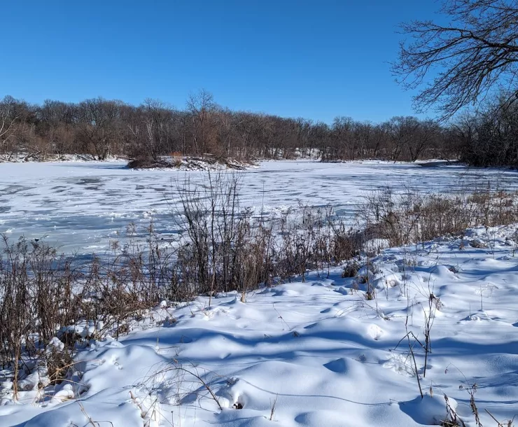MIlwaukee River in snow