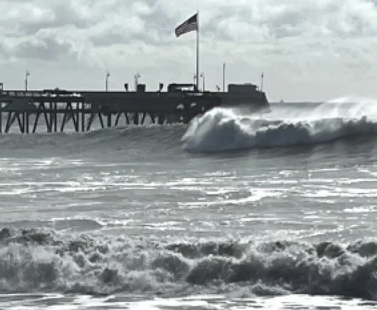 Giant rogue waves at Ventura Pier