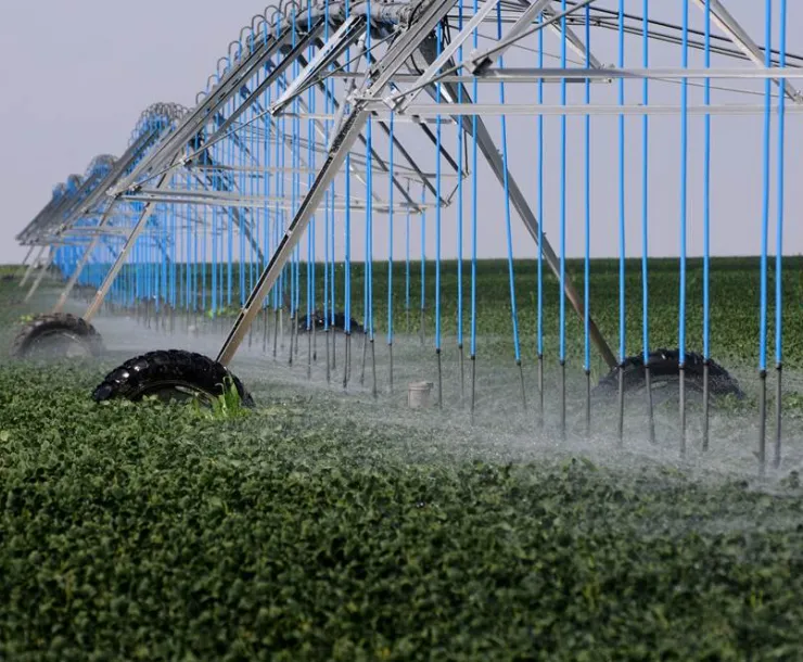 center pivot irrigation spraying crops