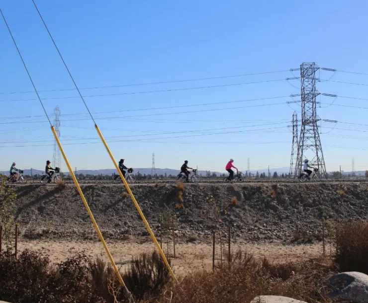 Bicyclers en route