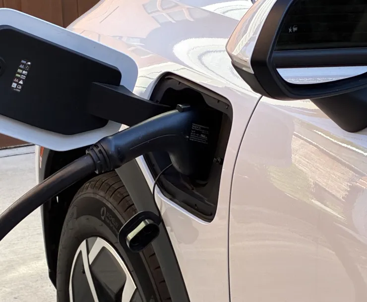 EV