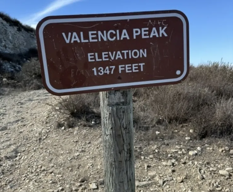 Sign at summit of Valencia Peak at Montana de Oro state park