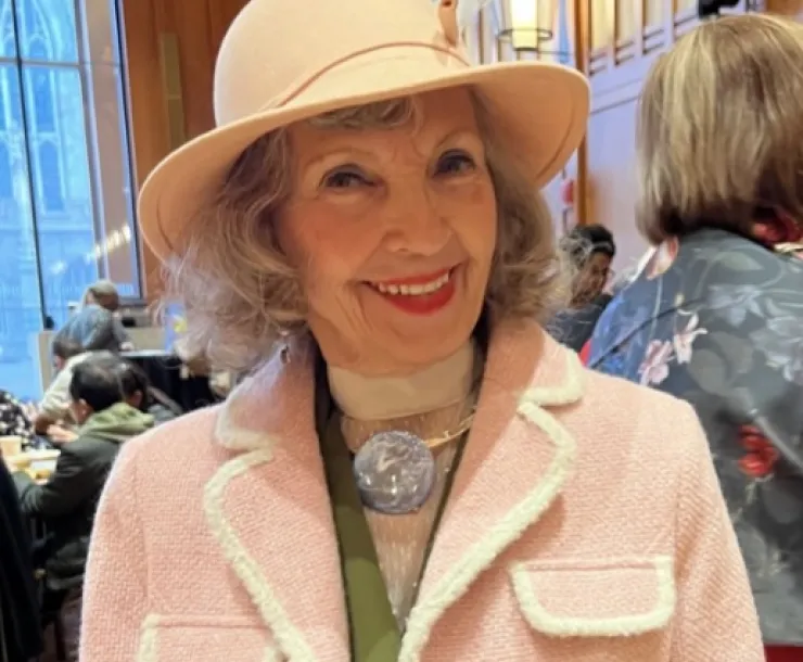 Volunteer Catherine Skopic