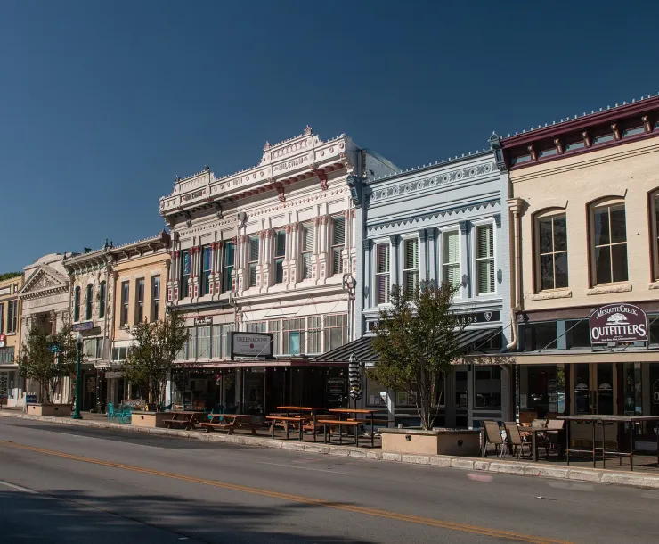 CHP-TX-1900-DowntownGeorgetown.jpg