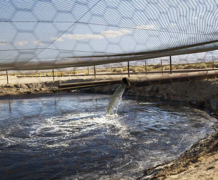 CHP-TX-1900-Fracking wastewater pit.jpg