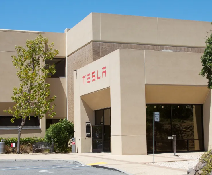 CHP-TX-1900-TESLAHQ.jpg