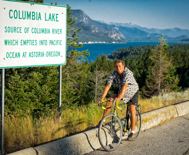 Graeme Lee Rowlands Columbia Lake.jpg