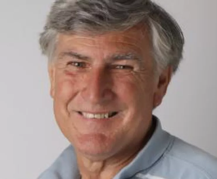 Hines headshot1.jpg