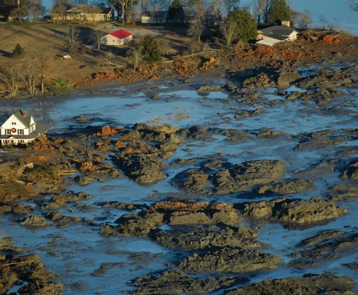KingstonCoalAshSpill.jpg