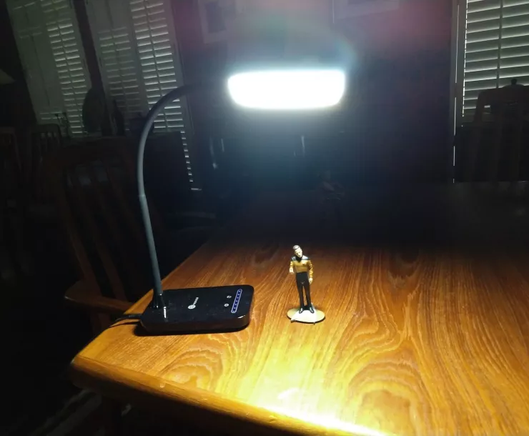 Lamp demo bad security light full brightness.jpg