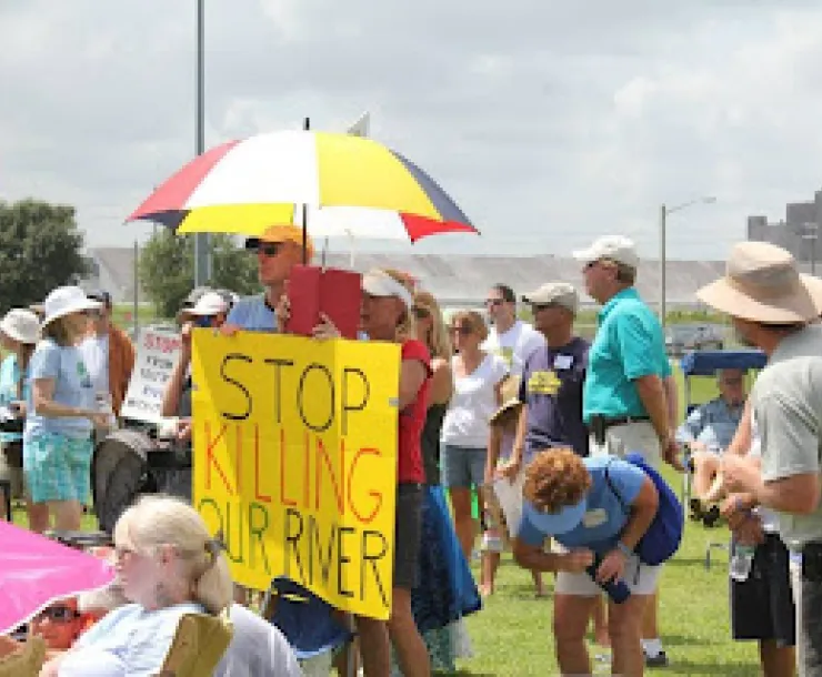 Sugarland Rally.US Sugar as backdrop.jpg