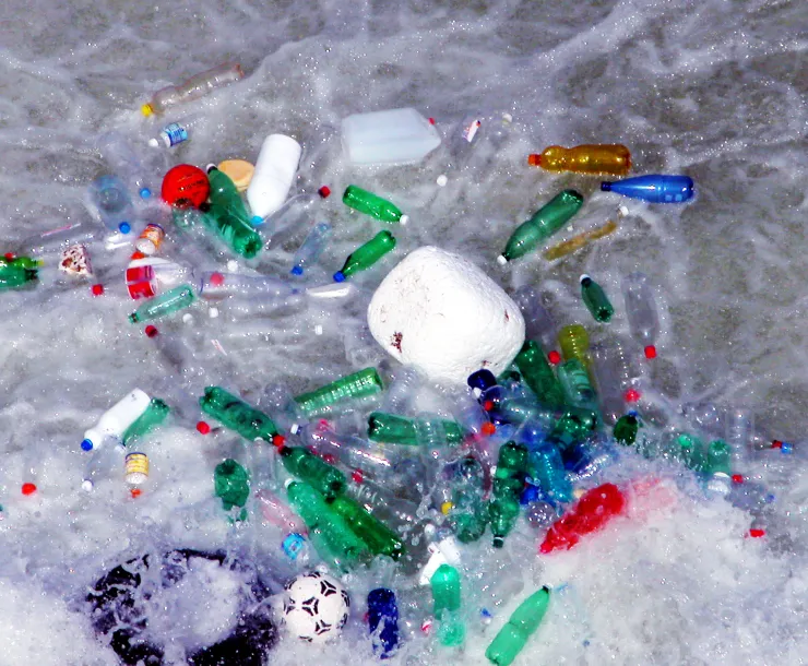 file0002004863575-morguefile-plastic.jpg