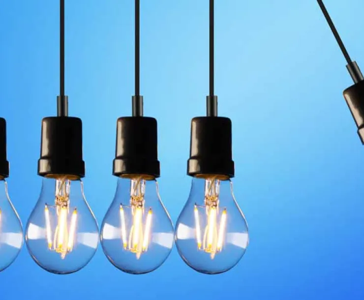 five-bulb-lights-1036936.jpg