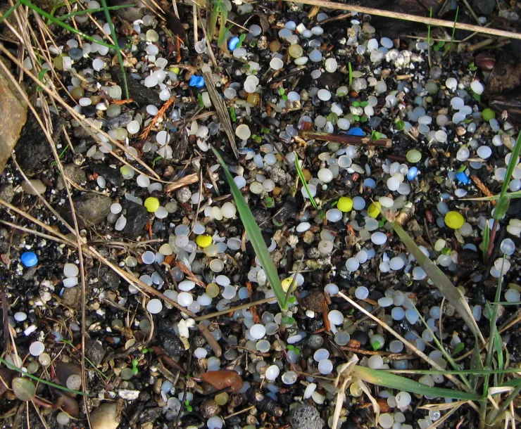 plastic nurdles.jpg