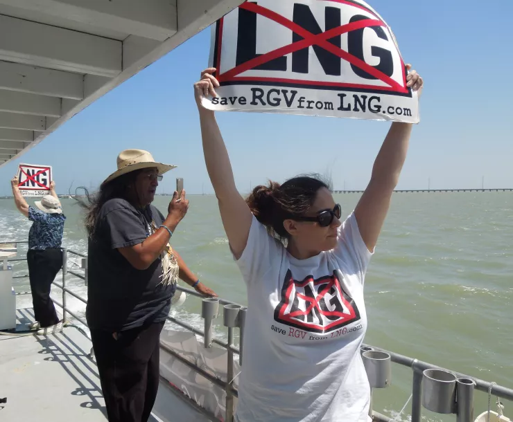 CHP-TX-1900-NoLNG.JPG