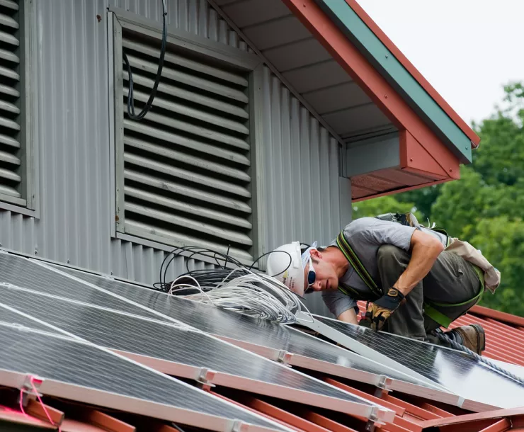 TX-CHP-1900-SolaPanelInstallation.jpg