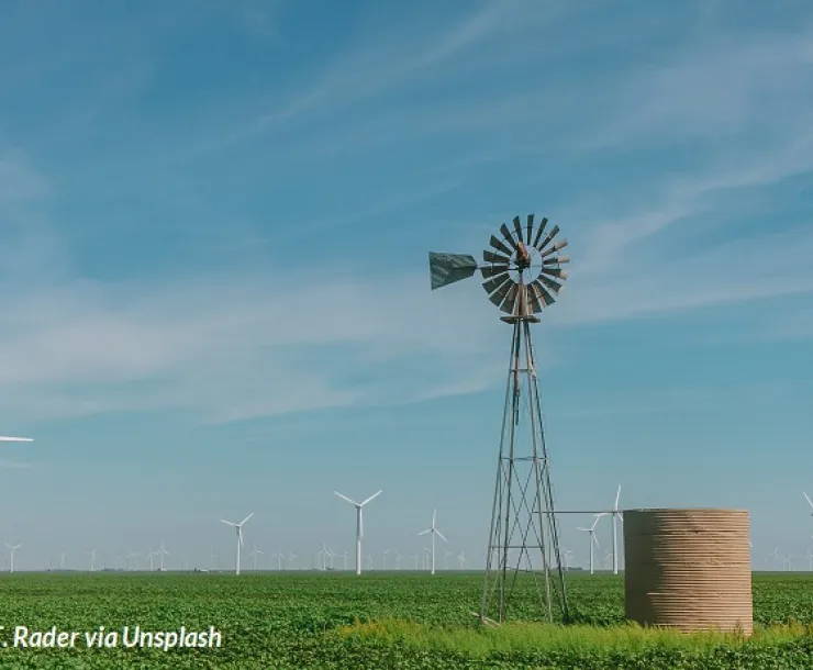 WestTX turbines-windmill-MatthewTRader-Unsplash - 800credit.jpg