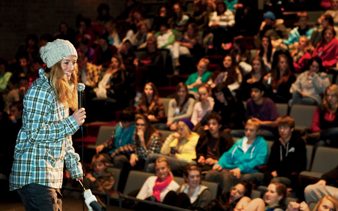 Professional half-pipe snowboarder Gretchen Bleiler talks up sustainability at Colorado's Aspen High School. 