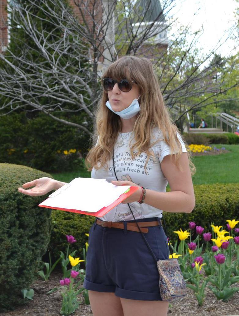 Cara Cooper, a Sierra Club volunteer for the Kentucky Chapter, organizes youth for environmental causes