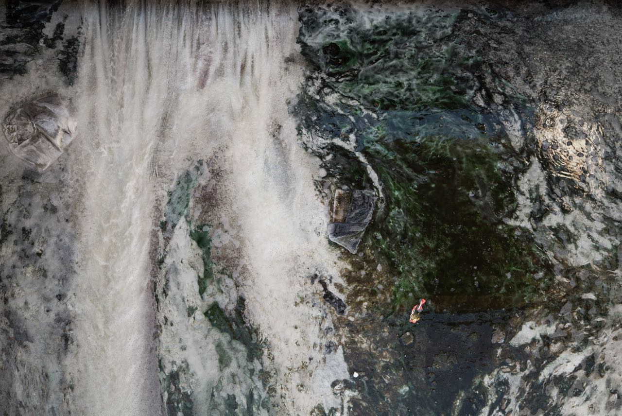 Aguas contaminadas El Ahorcado por Seila Montes