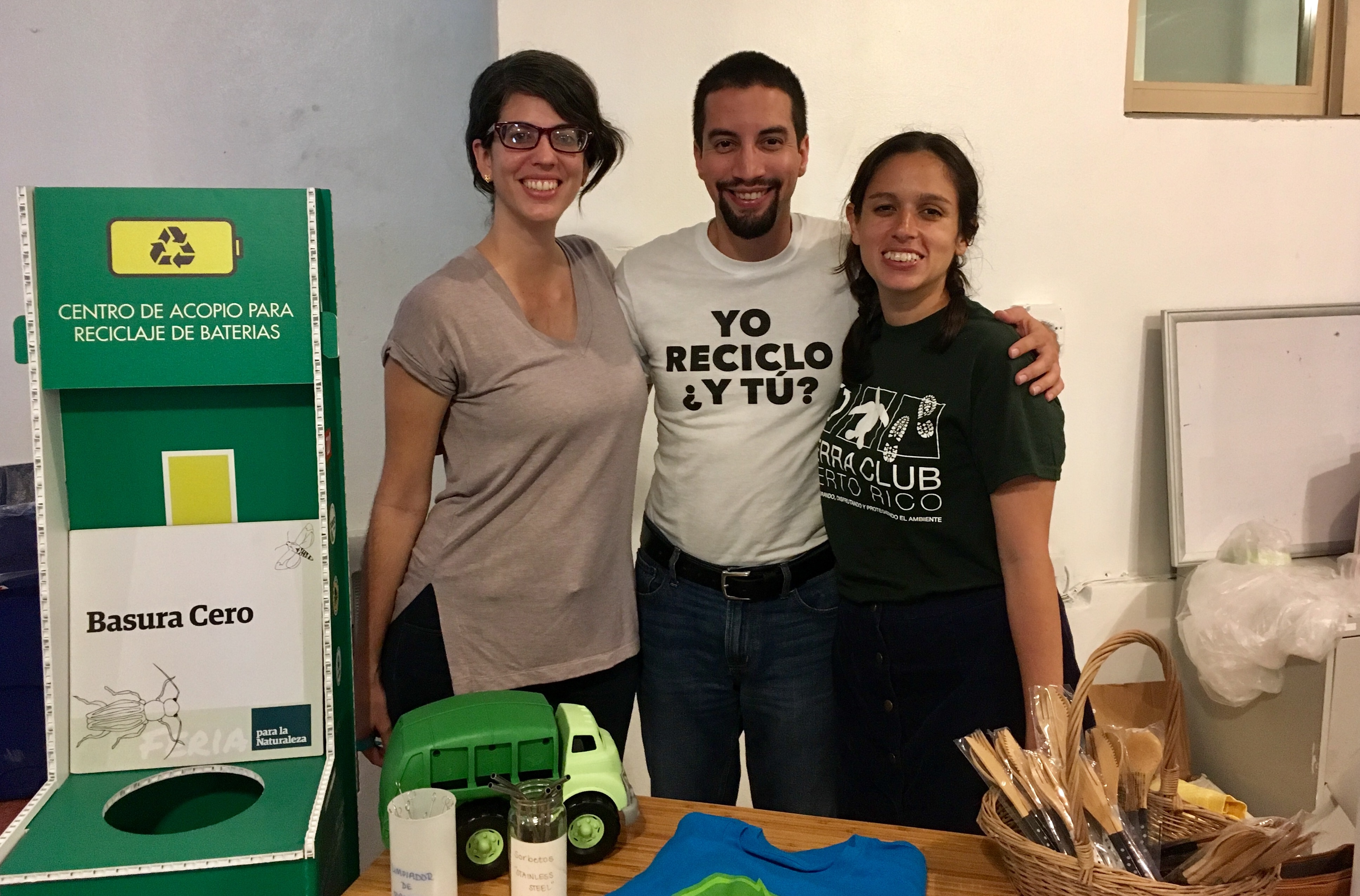 Environmental Justice Organizer Adriana Gonzales (right) with Sierra Club de Puerto Rico volunteers