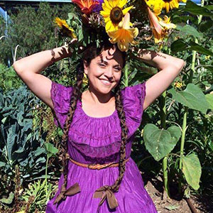 Read more about Mimi!