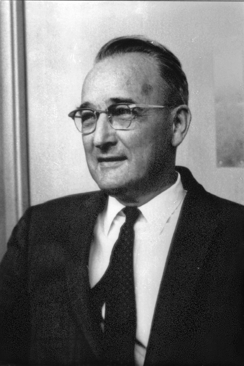 Bestor Robinson