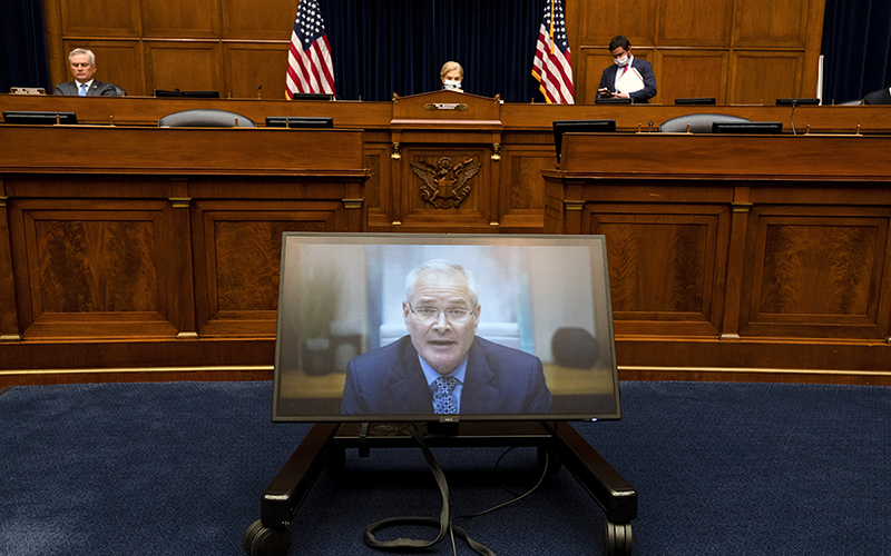 Big Oil on the Hot Seat - Vimarsana News