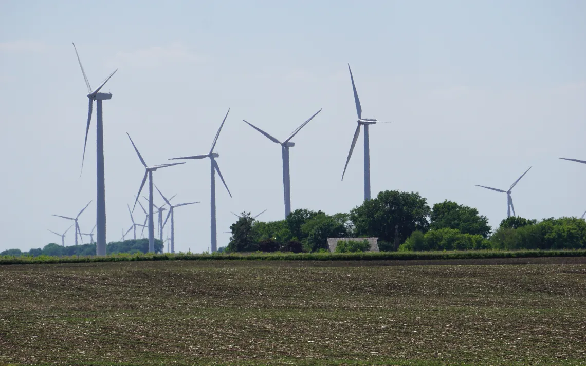 HOW MUCH OF IOWA'S WIND POWER STAYS IN IOWA? | Sierra Club